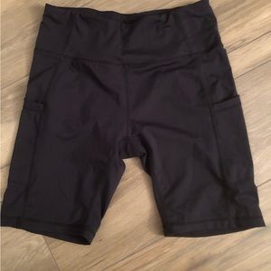 Baleaf Yoga shorts (with pockets!) (Medium)